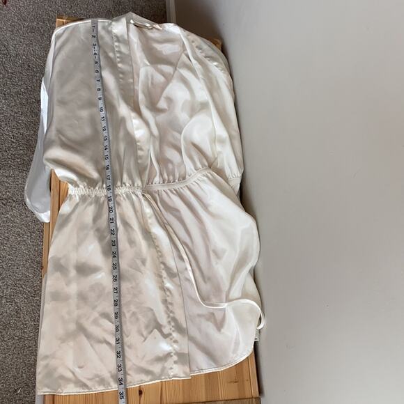 Vintage Victoria’s Secret Gold Label Short Robe M/L - Picture 7 of 10